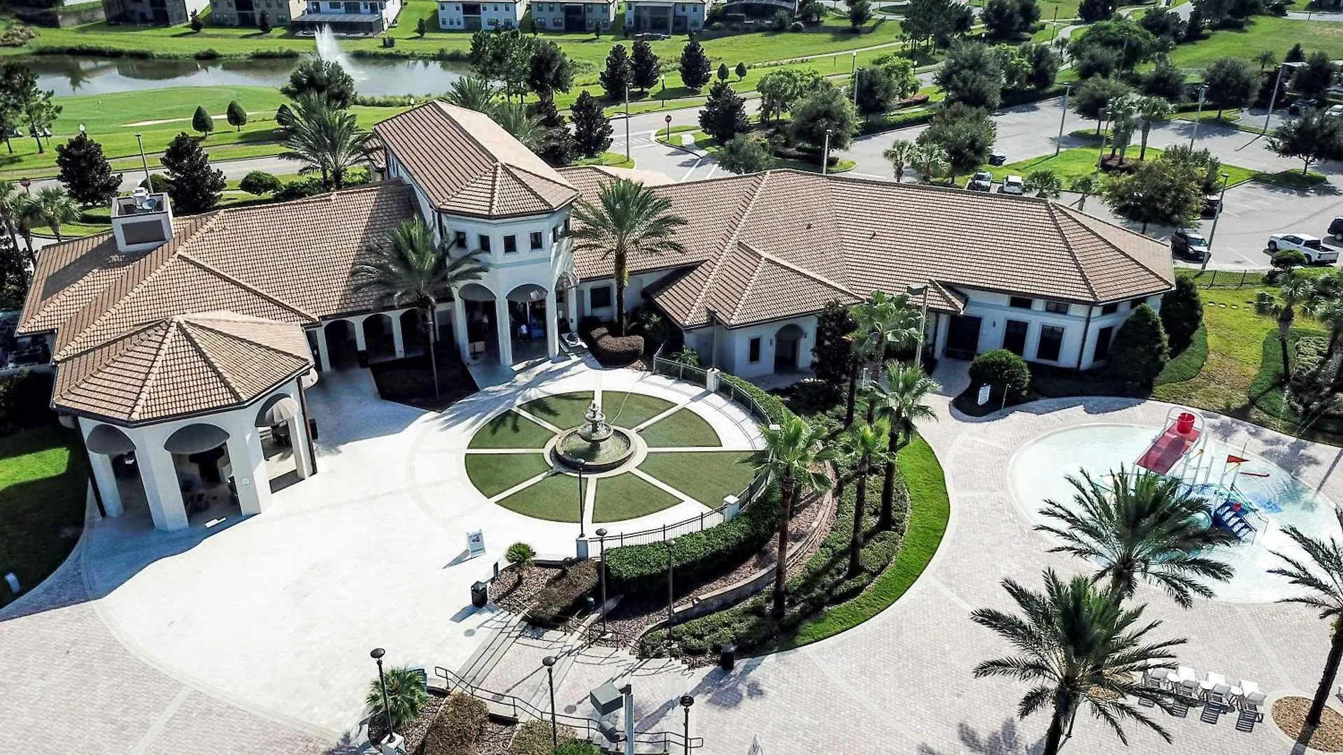 Whimsical Hideaway Villa At Allevo Homes Davenport Holiday home